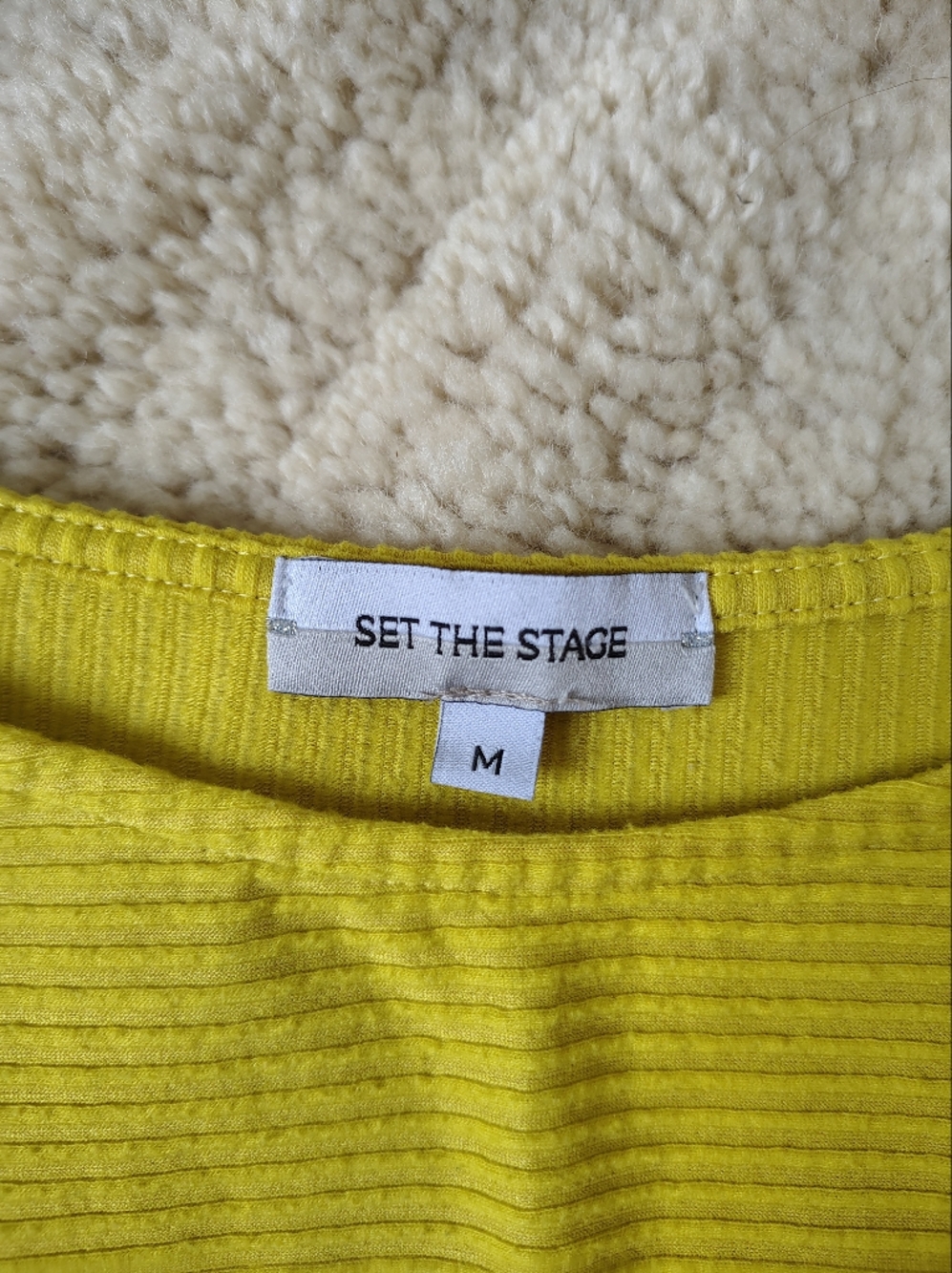 Set The Stage Women's Medium Yellow Tie Ribbed Short-sleeve Blouse - Picture 9 of 11